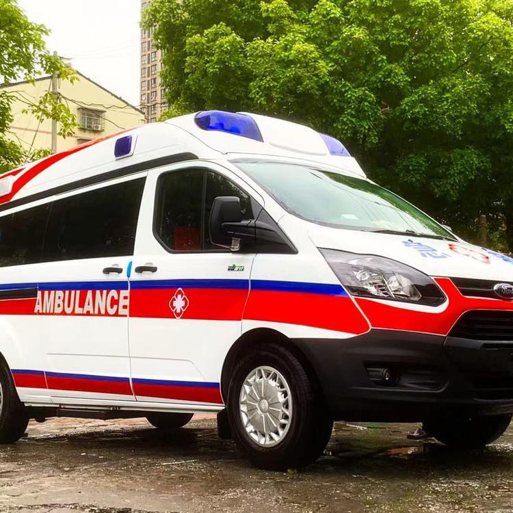 博乐重症监护救护车出租护送返乡